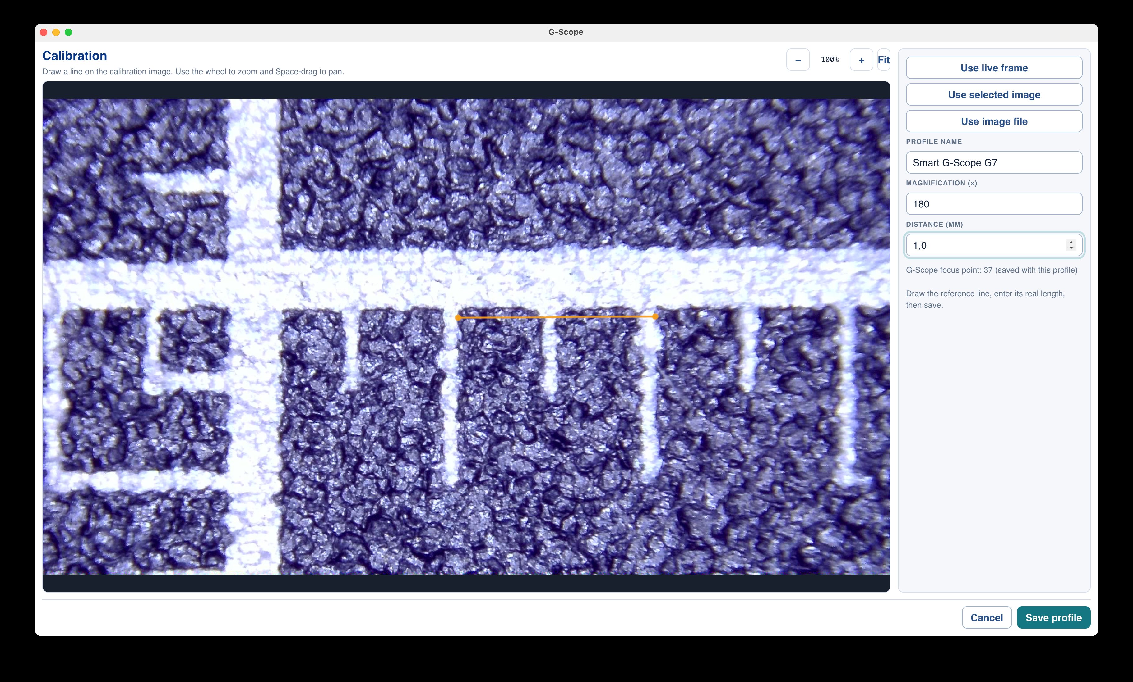 Calibration wizard with reference line on a stage micrometer
